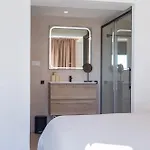아파트 Boutique Apartment With Sun Terrace & Sea Views 토레몰리노스