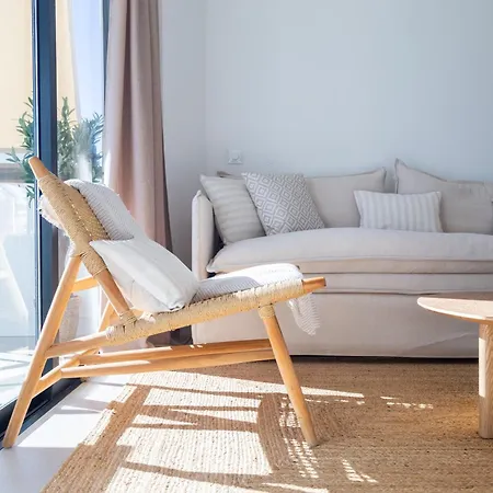 Boutique With Sun Terrace & Sea Views *