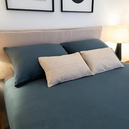 Boutique With Sun Terrace & Sea Views Appartement *