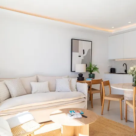 Lägenhet Boutique With Sun Terrace & Sea Views