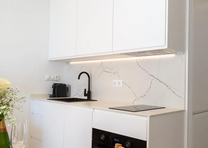 Joan Miro Luxury Апартаменты Торремолинос