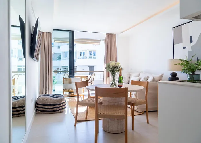 Apartamento Joan Miró Luxury Torremolinos